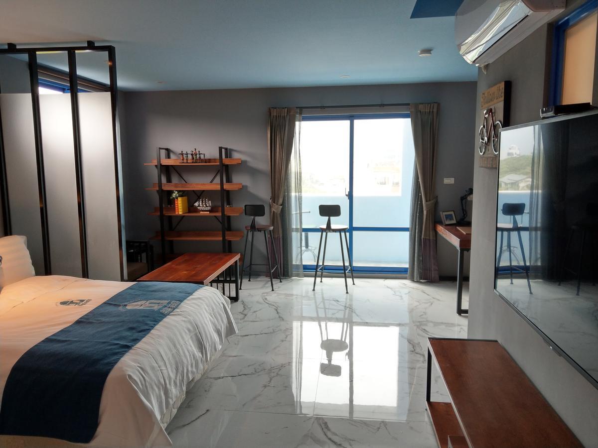 White Mediterranean Dahan Exterior photo