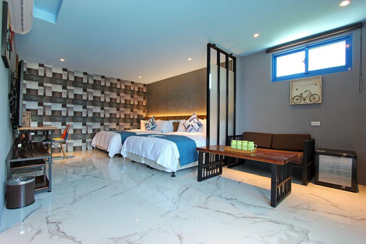 White Mediterranean Dahan Exterior photo